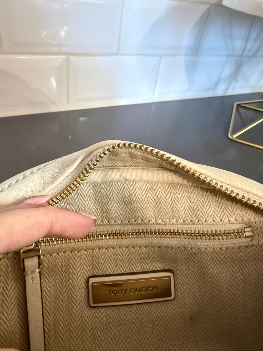 Tory Burch Kira Quilted Crossbody Bag - Picture 8 of 10